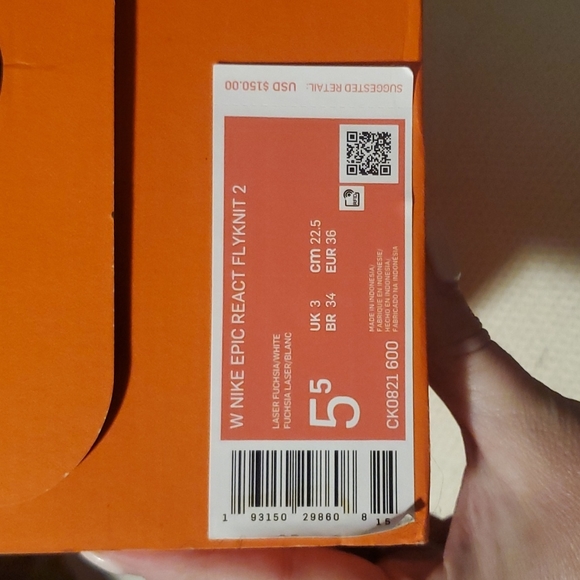 Nike Epic React Flyknit 2 Pink size 5.5 - Picture 3 of 3